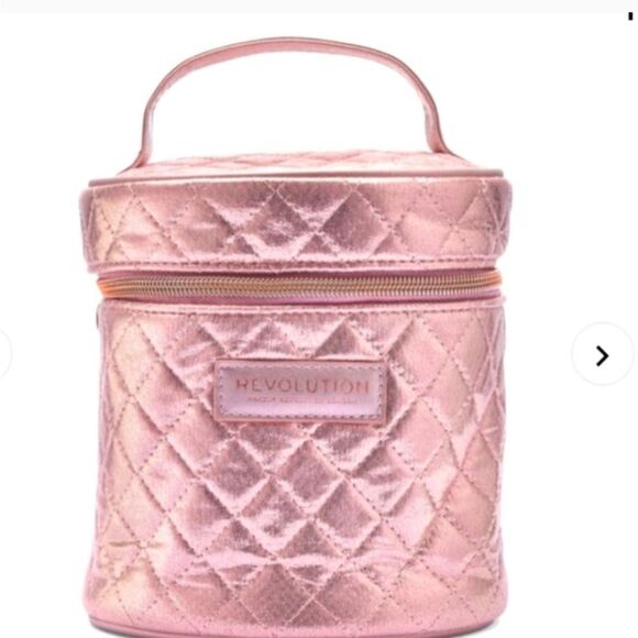 Revolution Beauty Soft Glamour Cosmetic Case - Picture 3 of 4